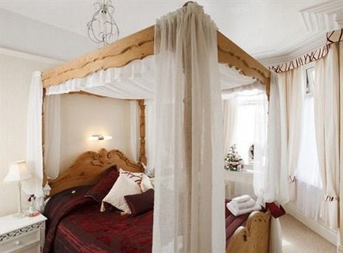 The Broadfield Bridlington